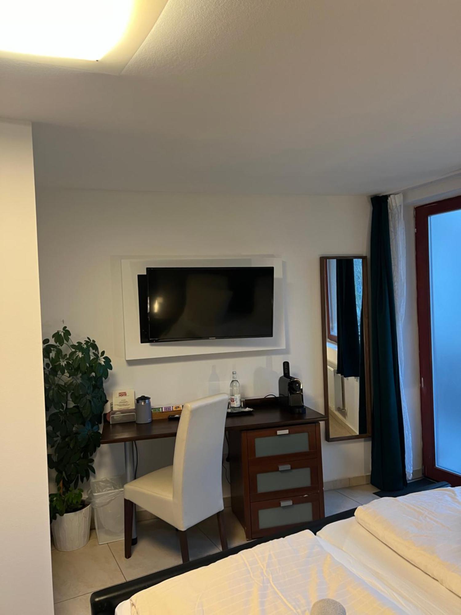 Hotel Hof 19 - Nuernberg Nord Heroldsberg Exteriör bild